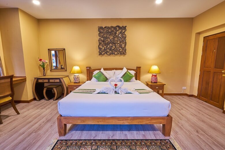 Hotel Hueankhamhom Resort