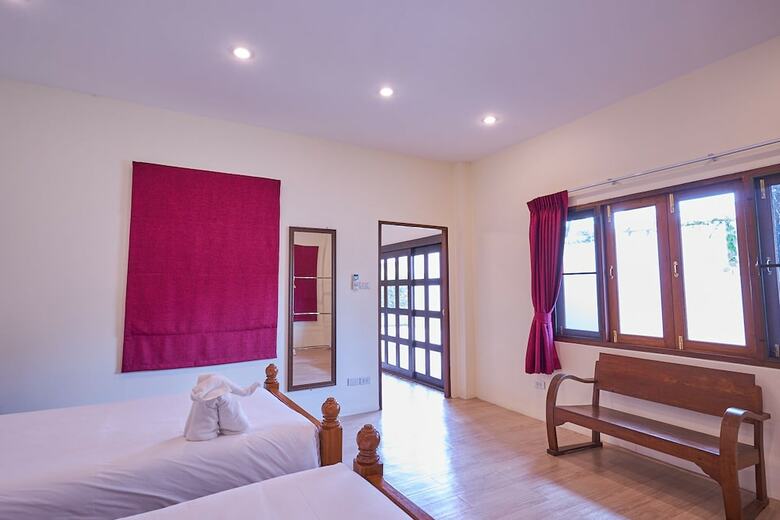 Hotel Hueankhamhom Resort