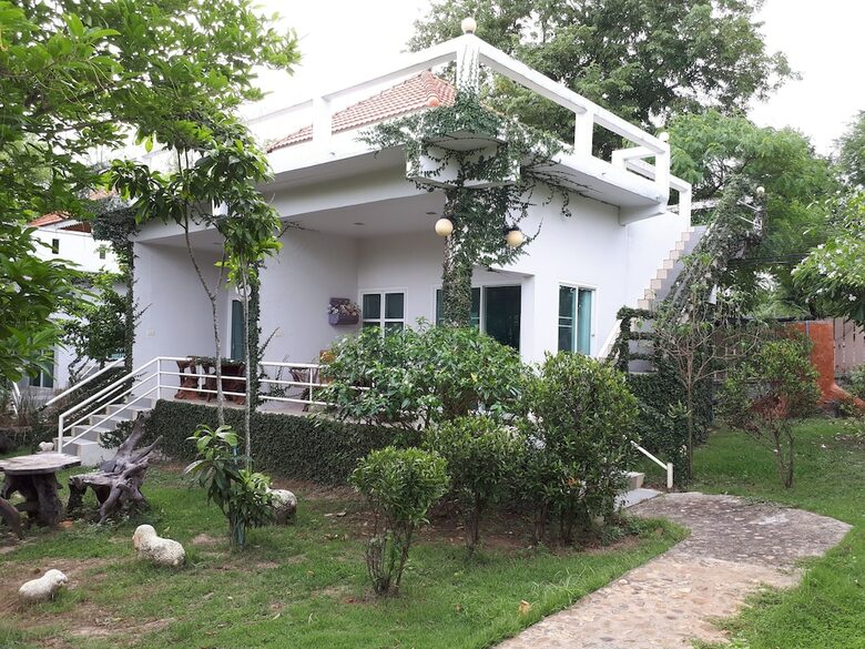 Hotel Suanmaihom Resort
