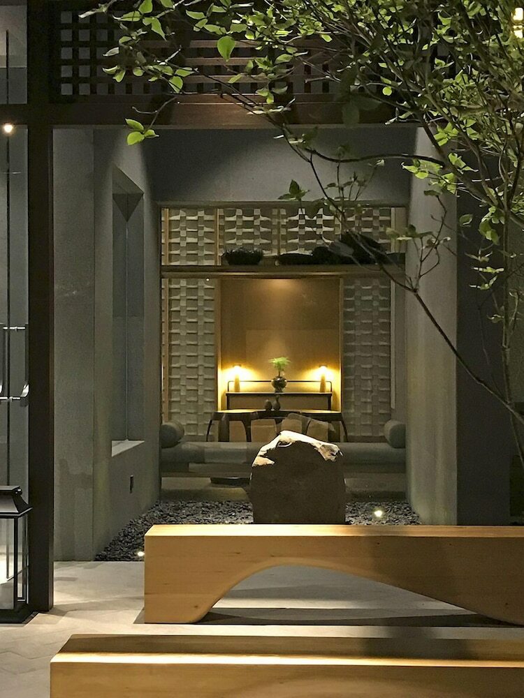 Hotel The Lucid Resort