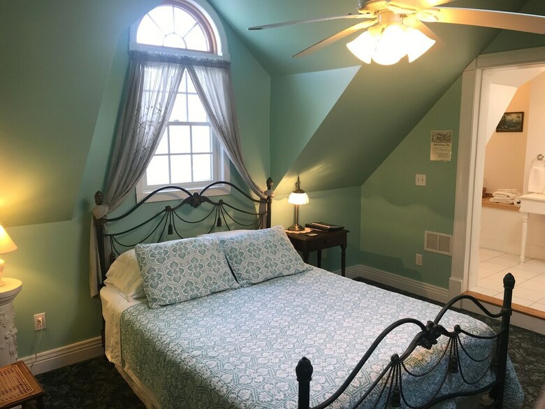 Bed & Breakfast Andor Wenneson Inn