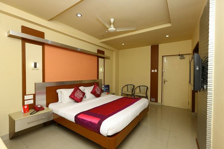 Oyo 5319 Hotel Navaratna
