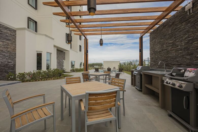 Aparthotel Staybridge Suites Silao