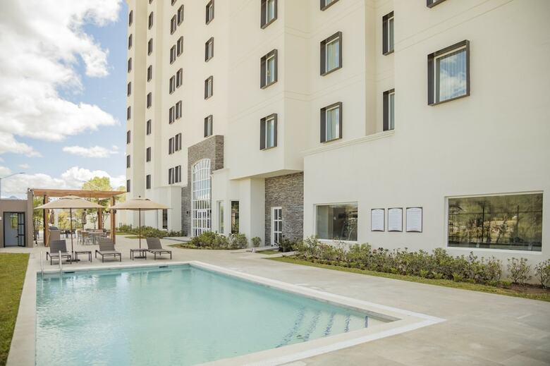 Aparthotel Staybridge Suites Silao