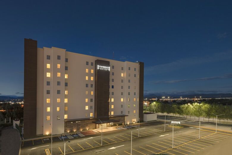 Aparthotel Staybridge Suites Silao