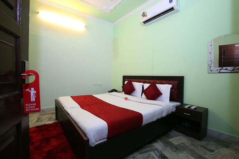 Oyo 9039 Hotel Lotus