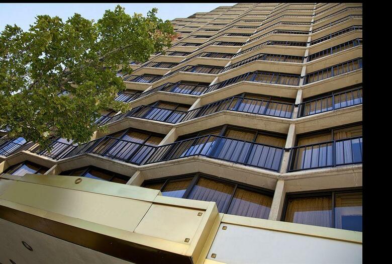 Warwick Seattle Hotel