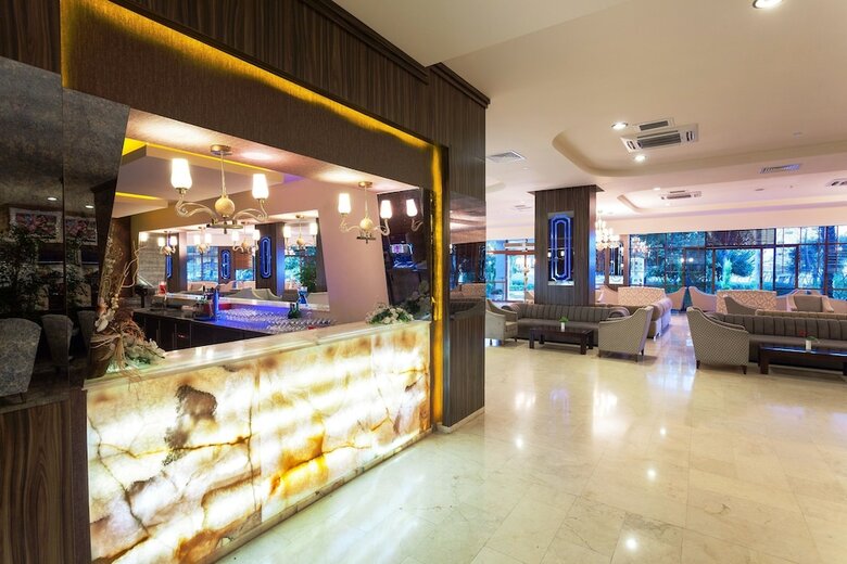 Club Hotel Turan Prince World