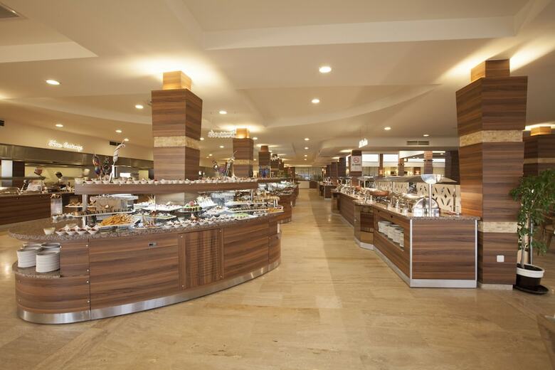 Club Hotel Turan Prince World