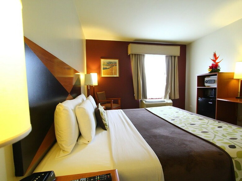 Hotel Sleep Inn Paseo Las Damas