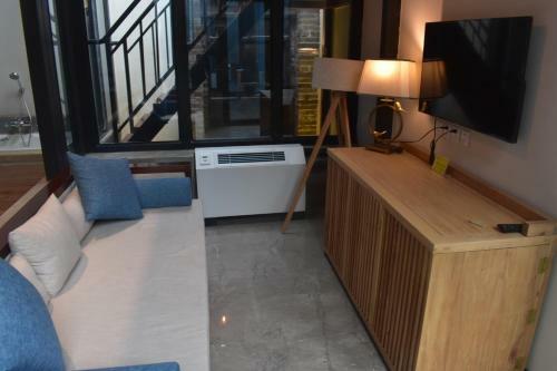 Yamen Hostel