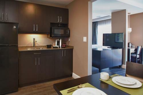 Hotel H�tel Sh�diac