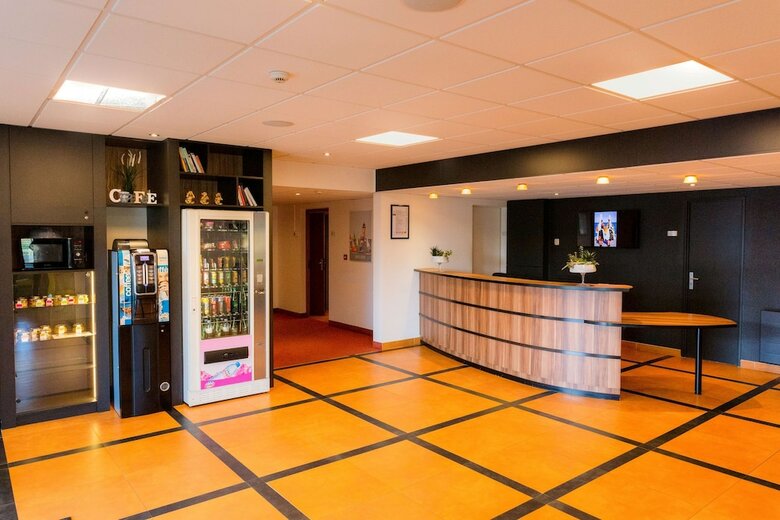 Hotel H�tel Kyriad Quimper - Pont-l'abb�