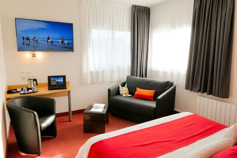 Hotel H�tel Kyriad Quimper - Pont-l'abb�