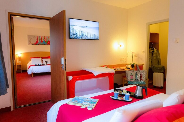Hotel H�tel Kyriad Quimper - Pont-l'abb�