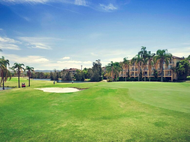 Hotel Mercure Gold Coast Resort