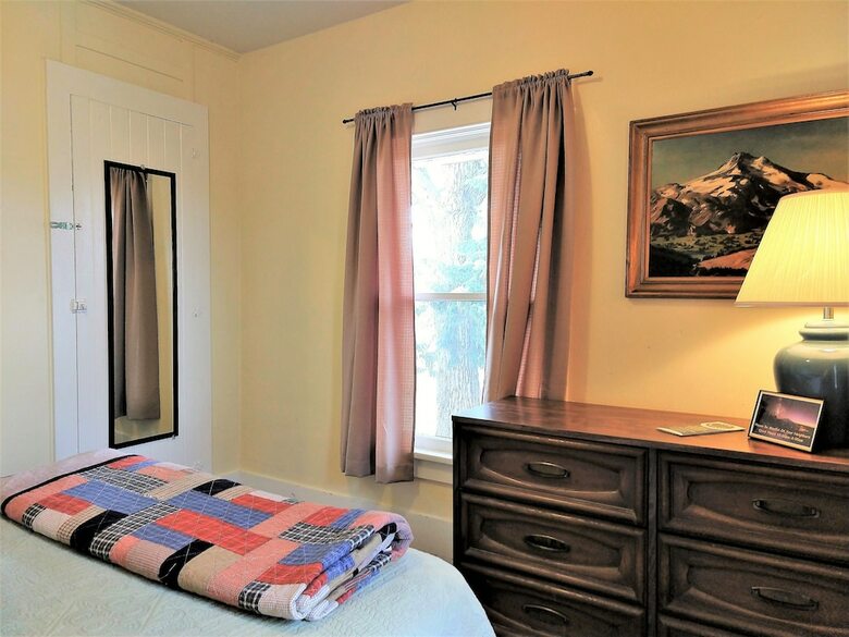 Hostal Bunk & Brew Historic Lucas House