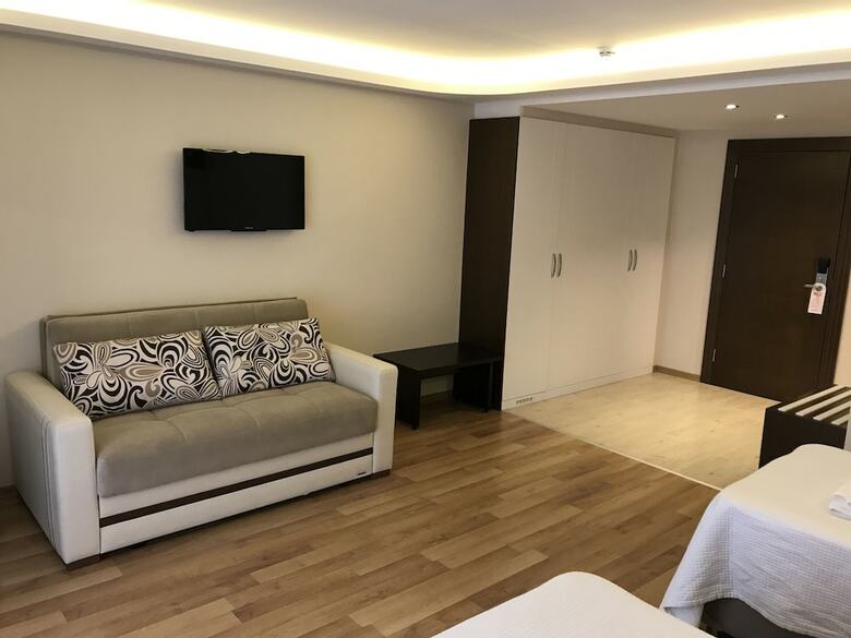 Hotel Yuvarlakcay Cinar Butik Otel