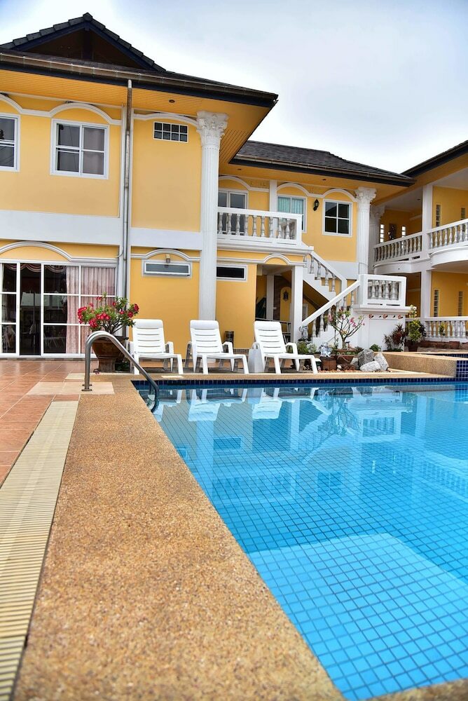 Sun Beach Hotel