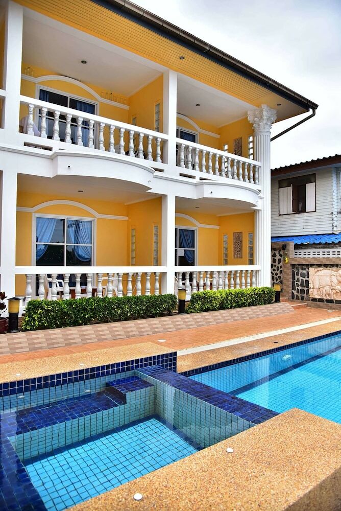 Sun Beach Hotel