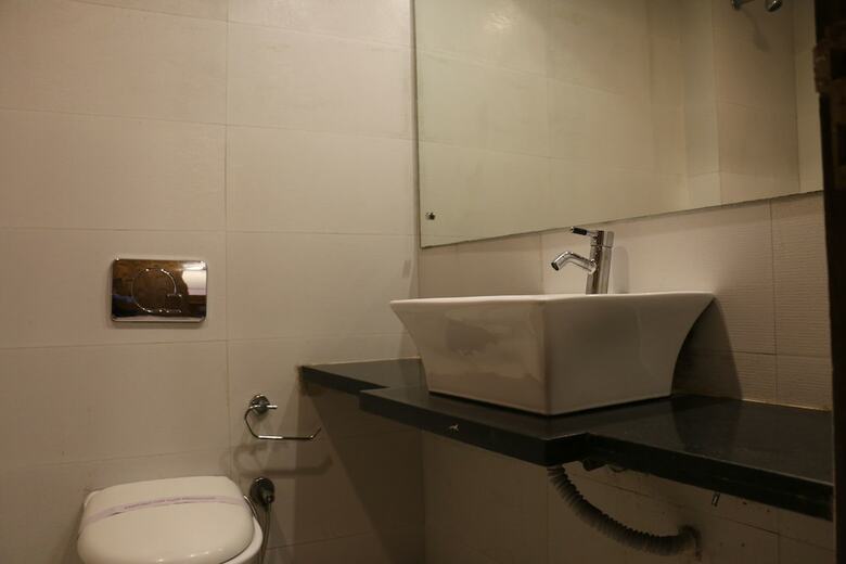 Hotel Check In Room New Delhi Railway Station