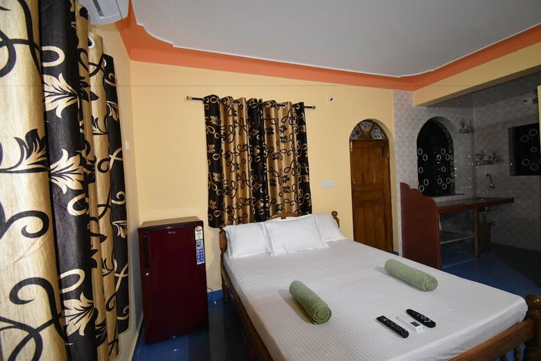Hotel Calangute Krishna Beach House