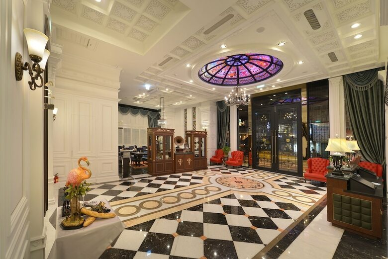 Golden Tulip Rs Boutique Hotel