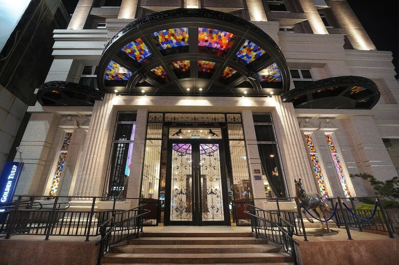 Golden Tulip Rs Boutique Hotel