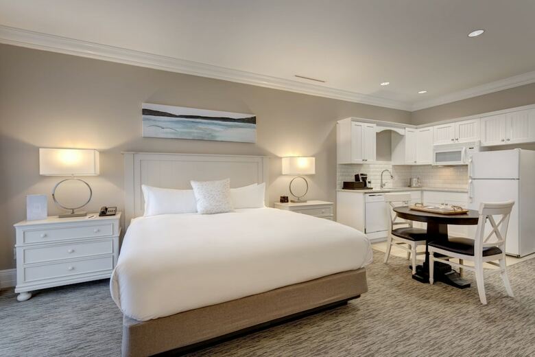 Hotel Inn At Bay Harbor, Autograph Collection