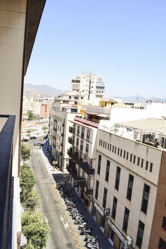 Apartamentos Letmalaga Atarazanas Market