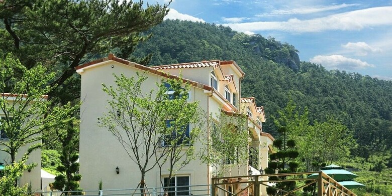 Tongyeong Monami Pension