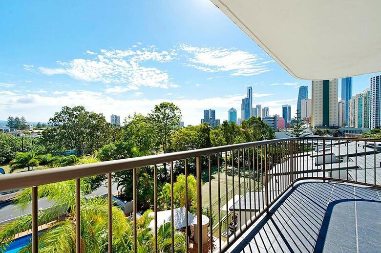 Apartamentos Holiday Resort Apts In Surfers Paradise