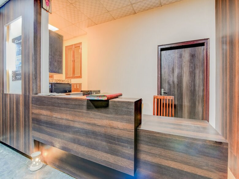 Hotel Oyo Flagship 757 Blite Golf Course Road
