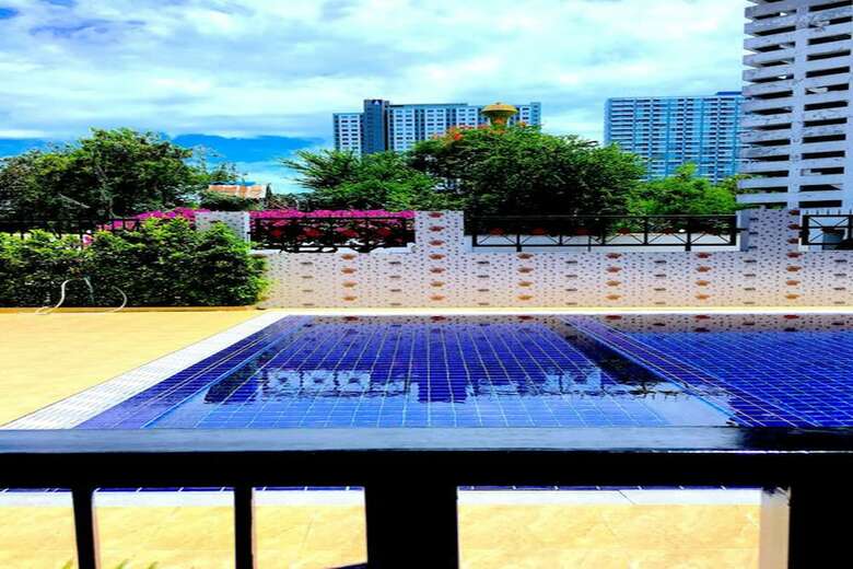 Breezy Room Jomtien