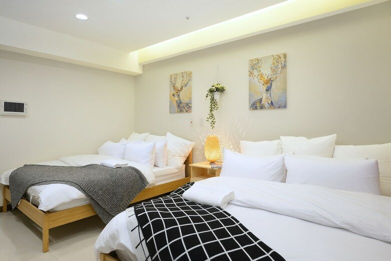 Apartamentos Ximending Florid House
