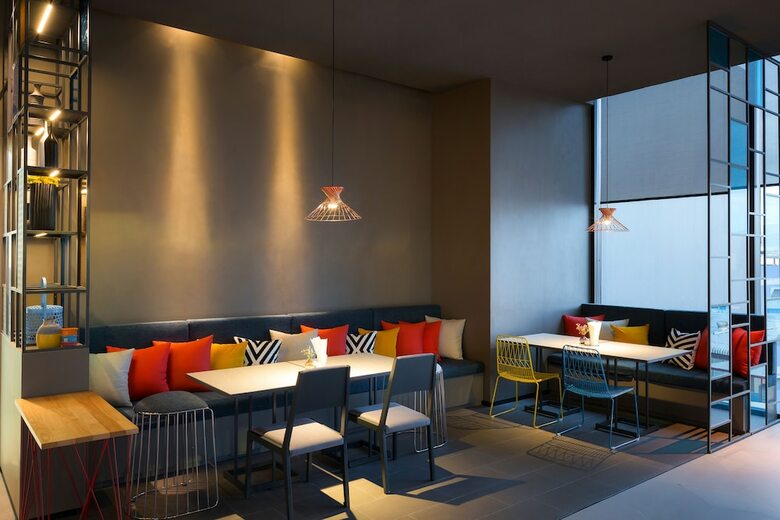 Hotel Ibis Styles Bangkok Sukhumvit Phra Khanong