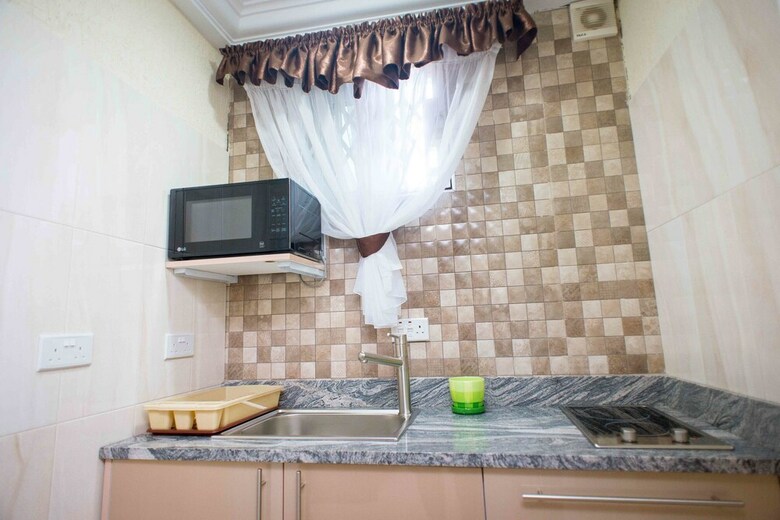 Hotel The Ritzz Exclusive Guest House