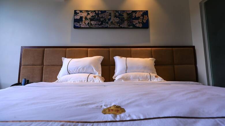 Tf Seaside Hotel
