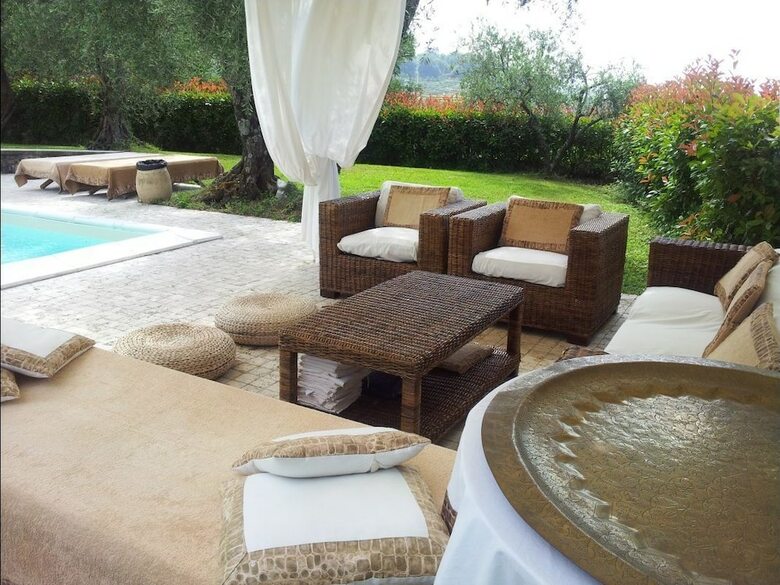 Villa Altar