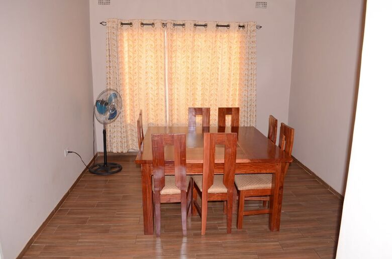 Hotel Inboundout Guest House