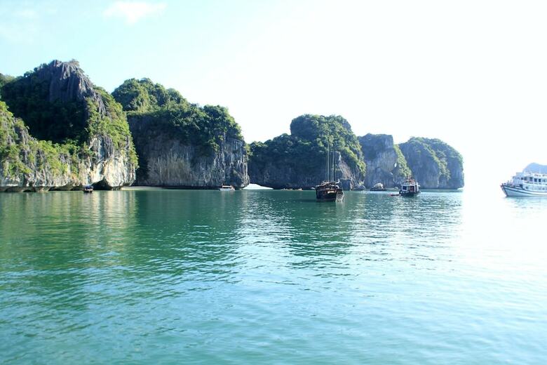Halong Legacy Legend Cruise