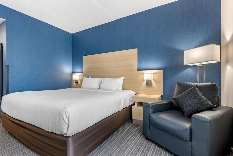 Hotel Quality Inn & Suites