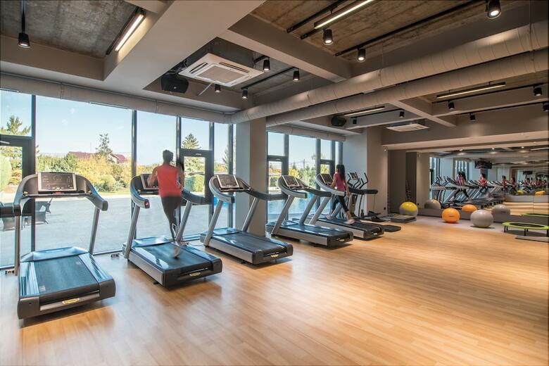 Sky Blue Hotel & Spa