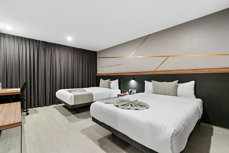 Hotel Bedford