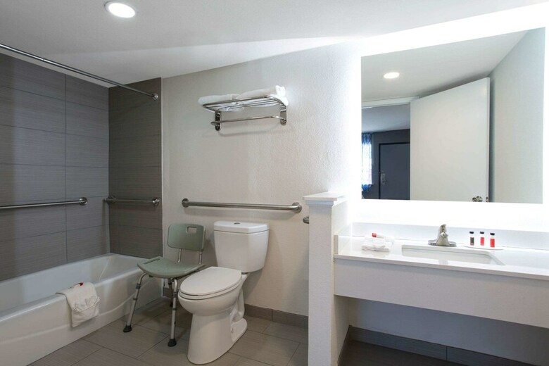 Motel Days Inn By Wyndham Chesapeake