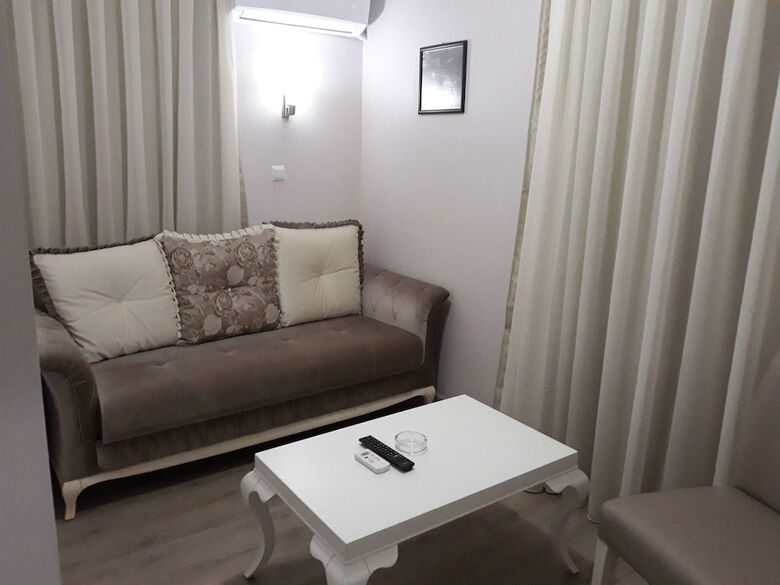Hotel Burhaniye Merkez Otel