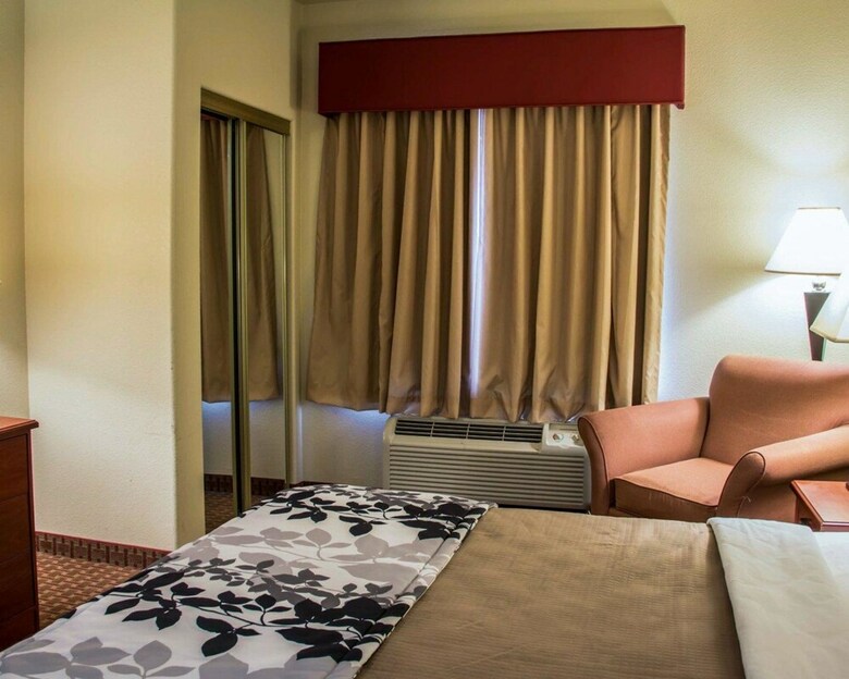 Hotel Sleep Inn & Suites At Six Flags
