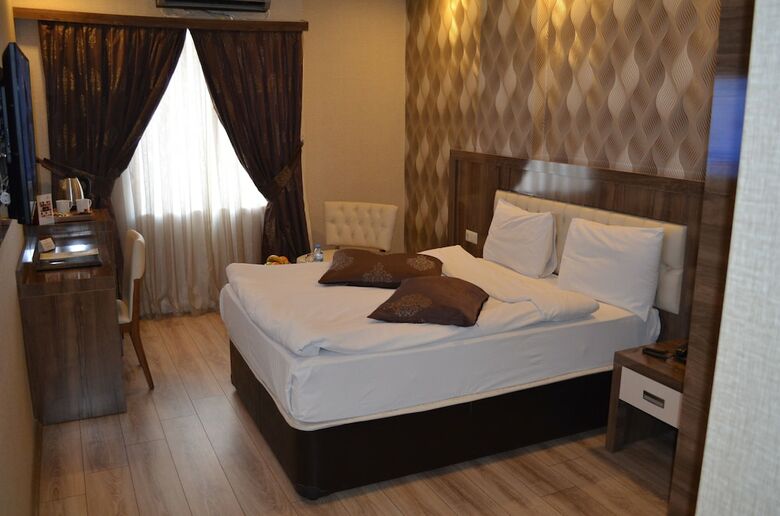 Hotel Otel Le Grand