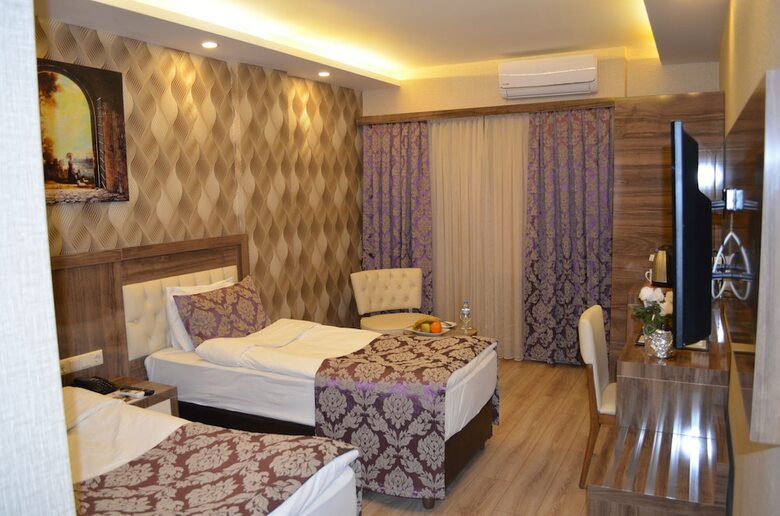 Hotel Otel Le Grand