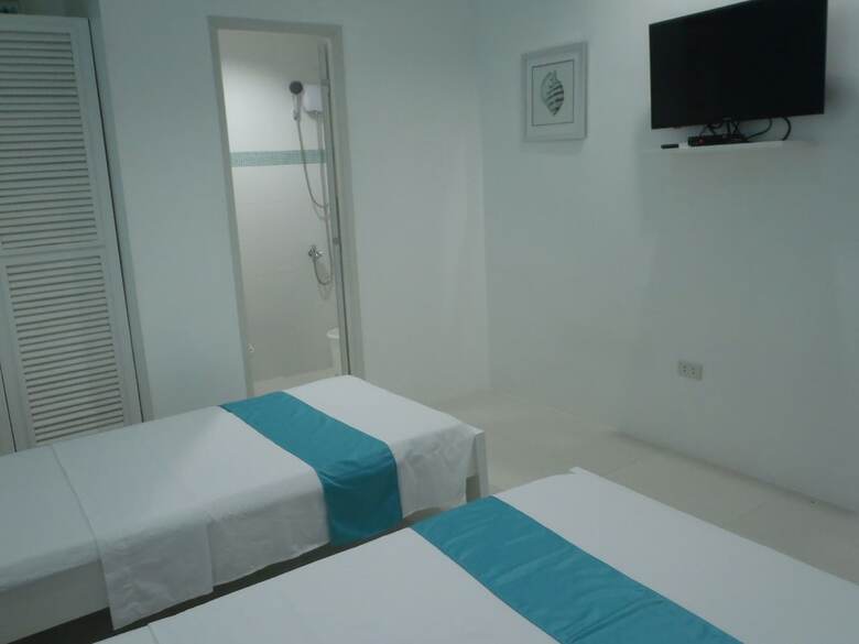 Hotel Seascape Resort Oslob